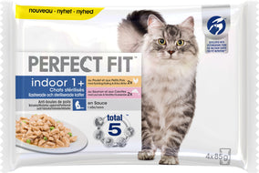 Sachet fraîcheur Perfect Fit™ Indoor 1 an et + Poulet et Saumon pour chats d’intérieur stérilisés